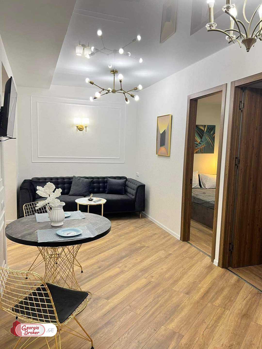 nearly repaired 3-room apartment for sale