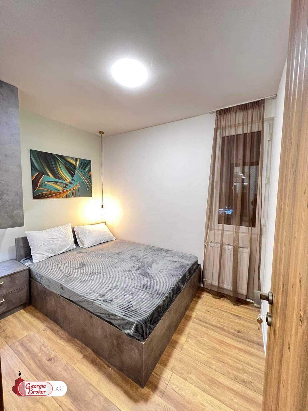 nearly repaired 3-room apartment for sale