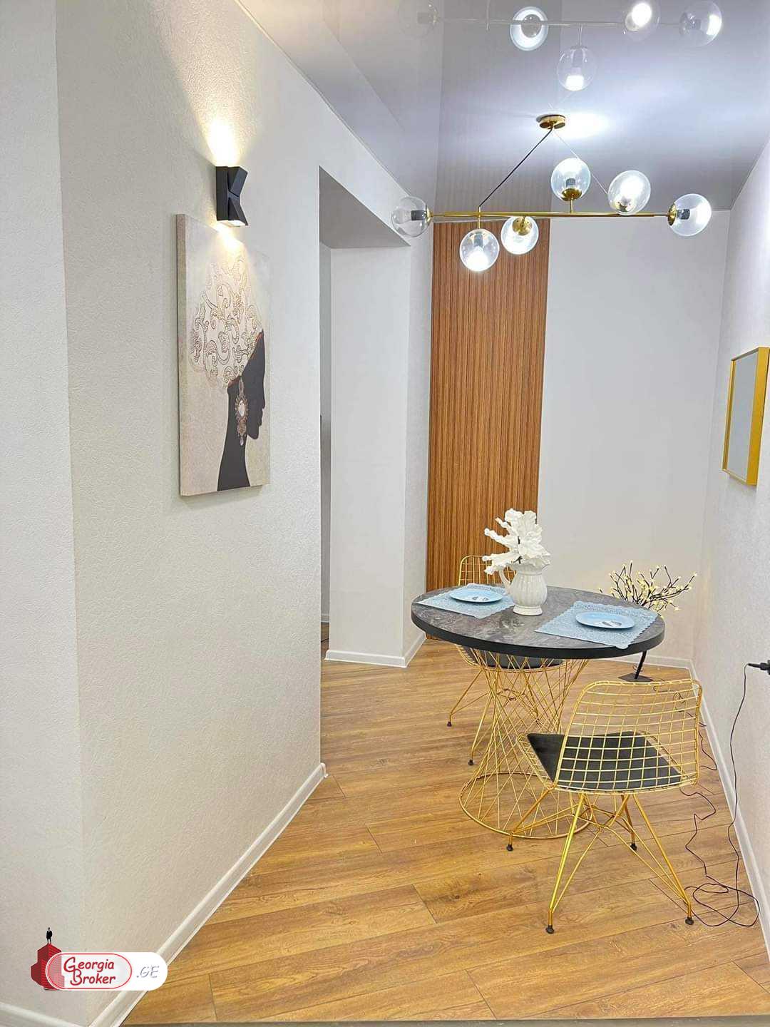 nearly repaired 3-room apartment for sale