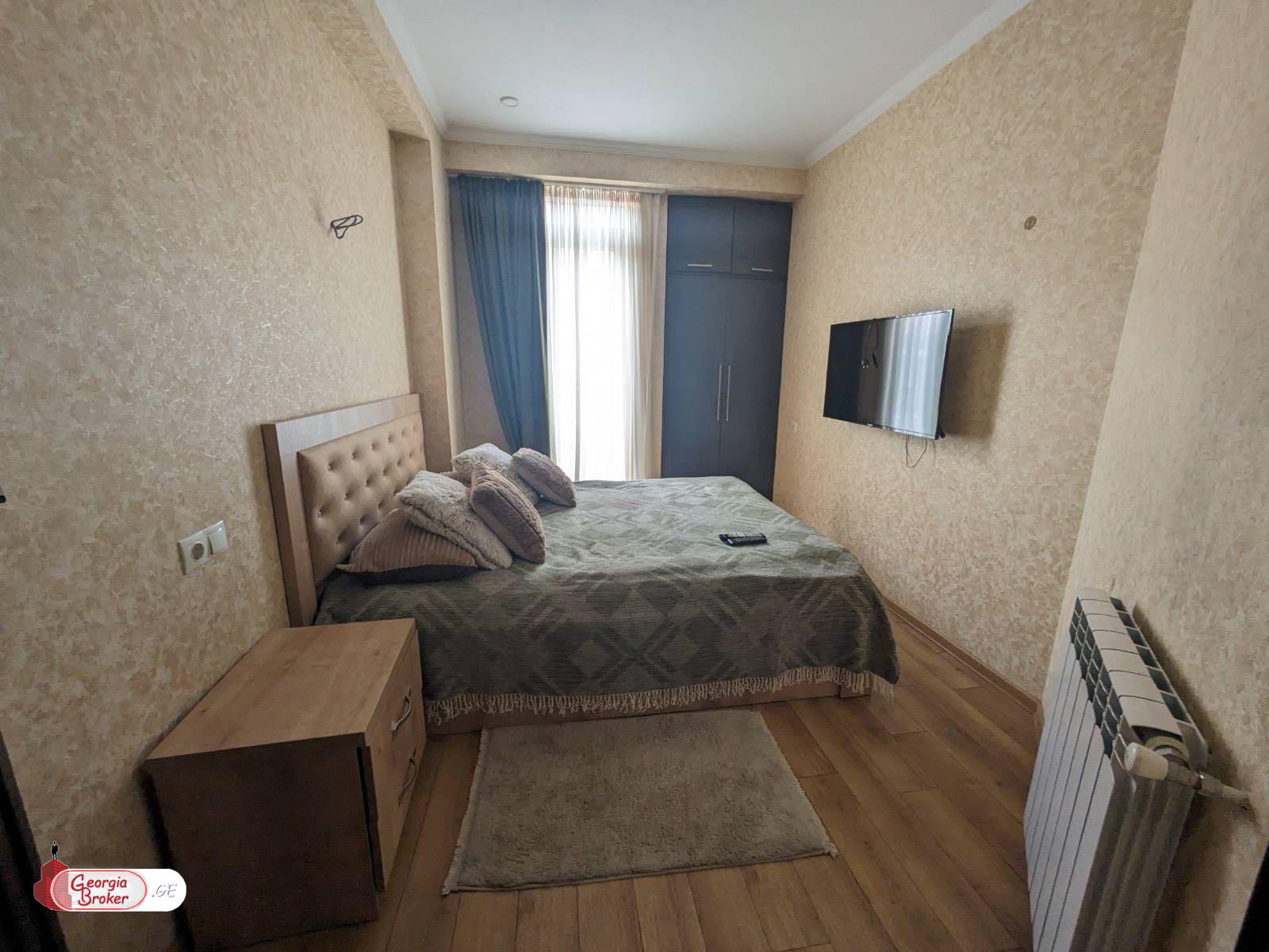 იყიდება ახალი გარემონტებული 3 ოთახიანი ბინა