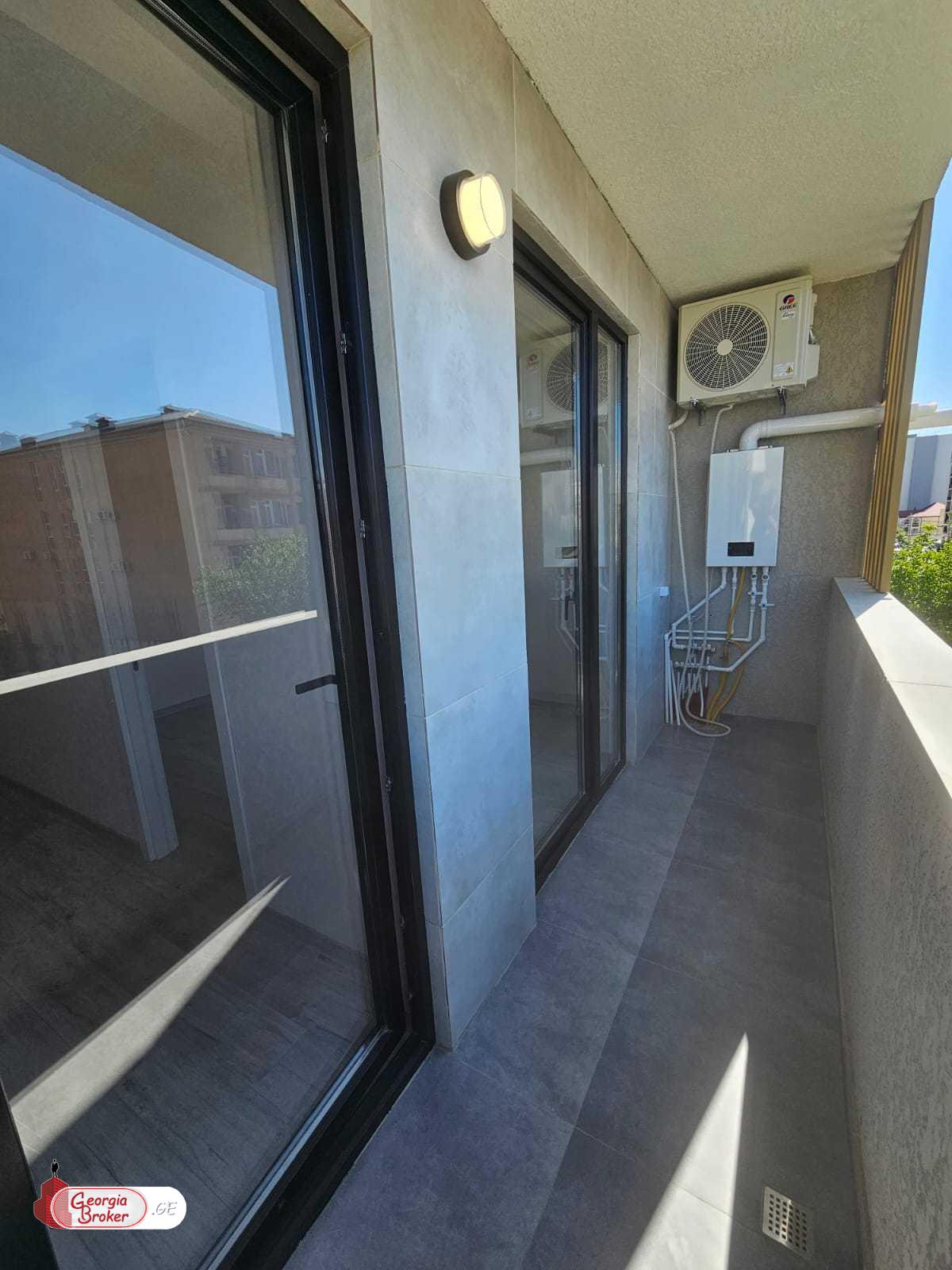 nearly repaired 3-room apartment for sale