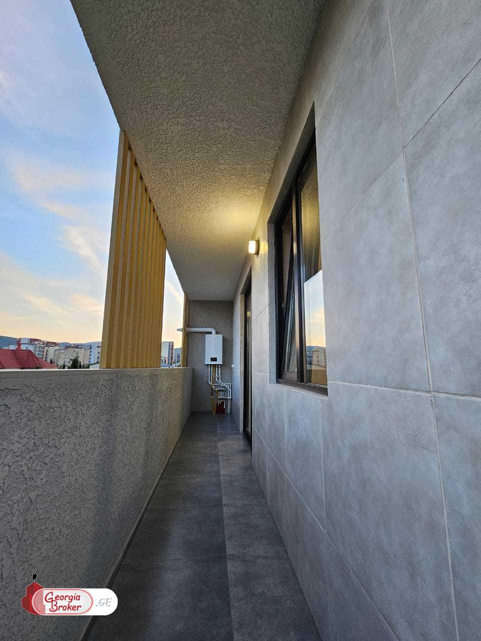 nearly repaired 3-room apartment for sale