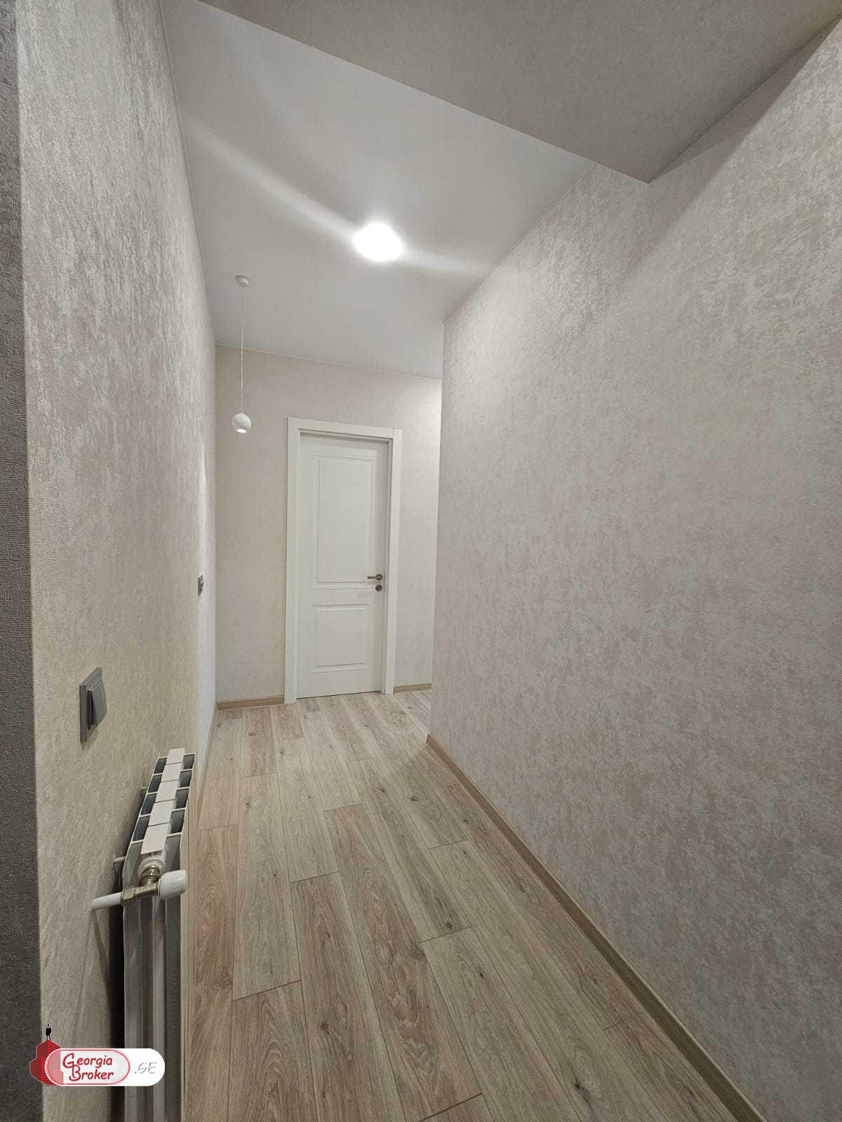 nearly repaired 3-room apartment for sale