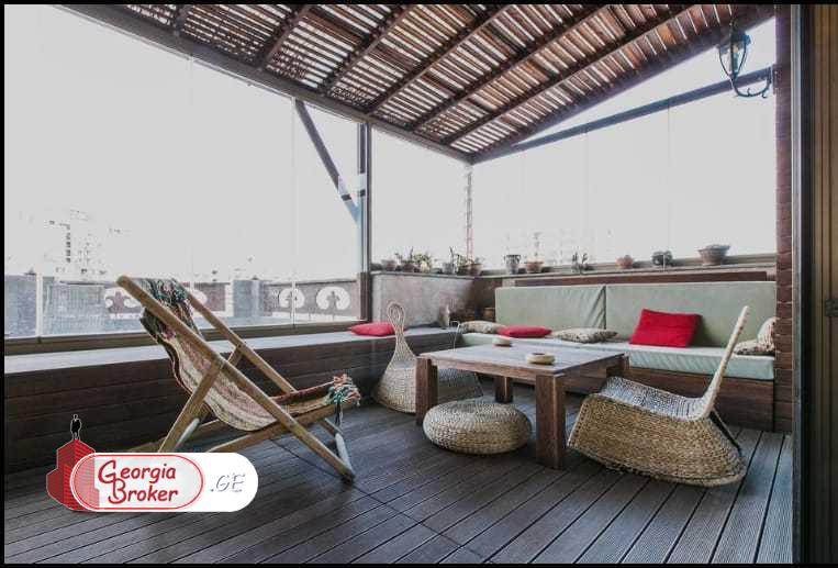 в аренду квартира с новым ремонтом 4-комнаты