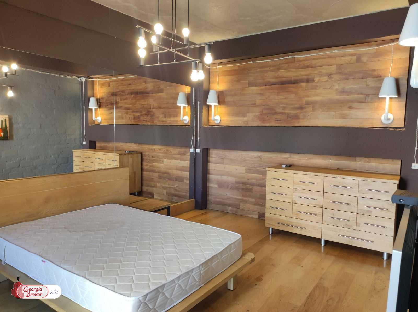 nearly repaired 3-room apartment for sale