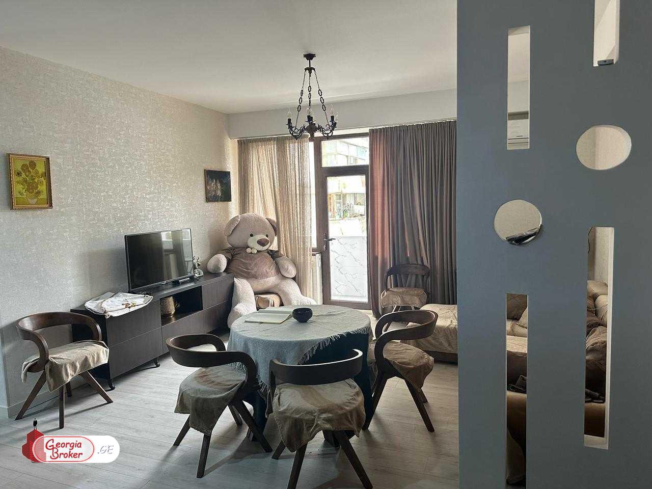 nearly repaired 4-room apartment for sale