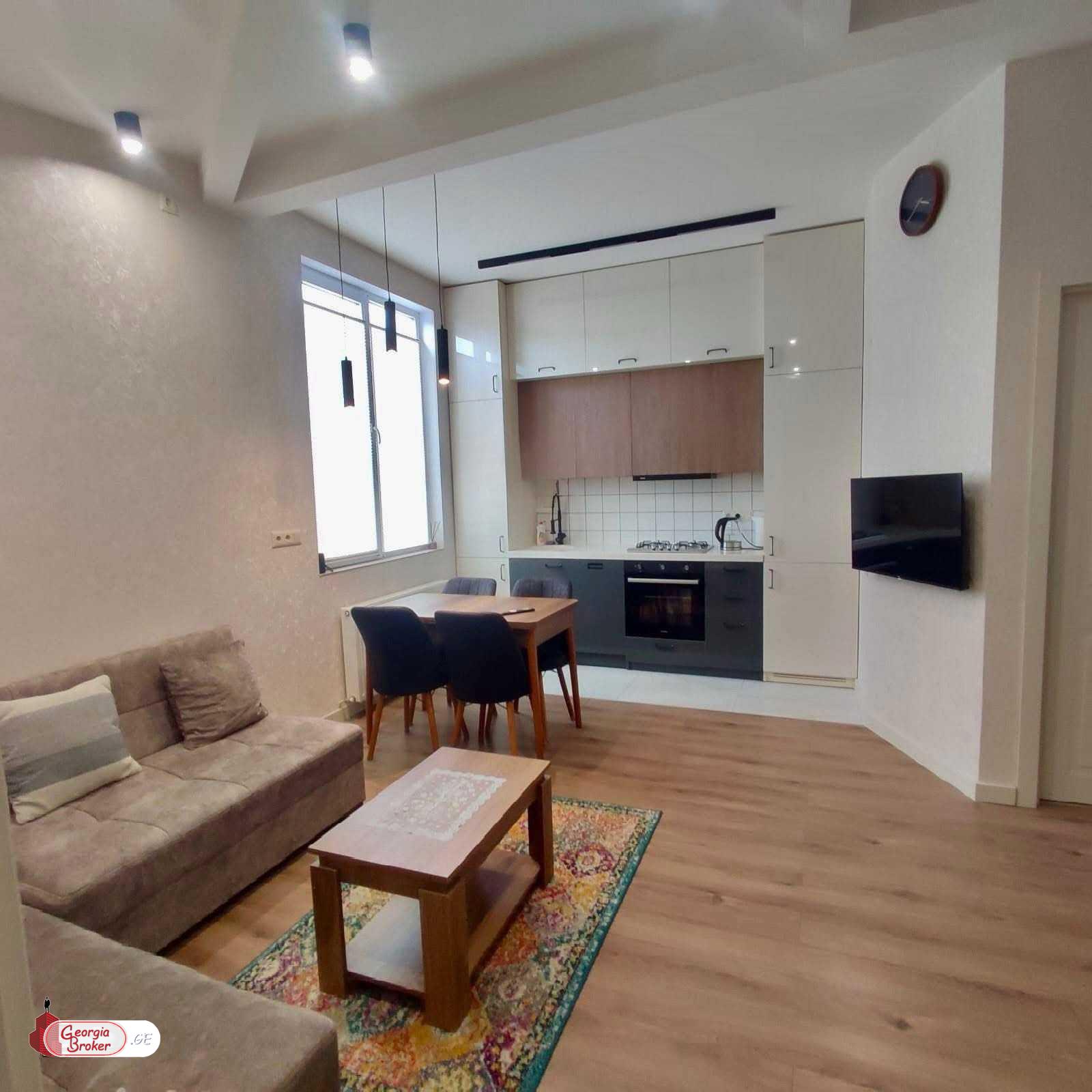 nearly repaired 3-room apartment for sale