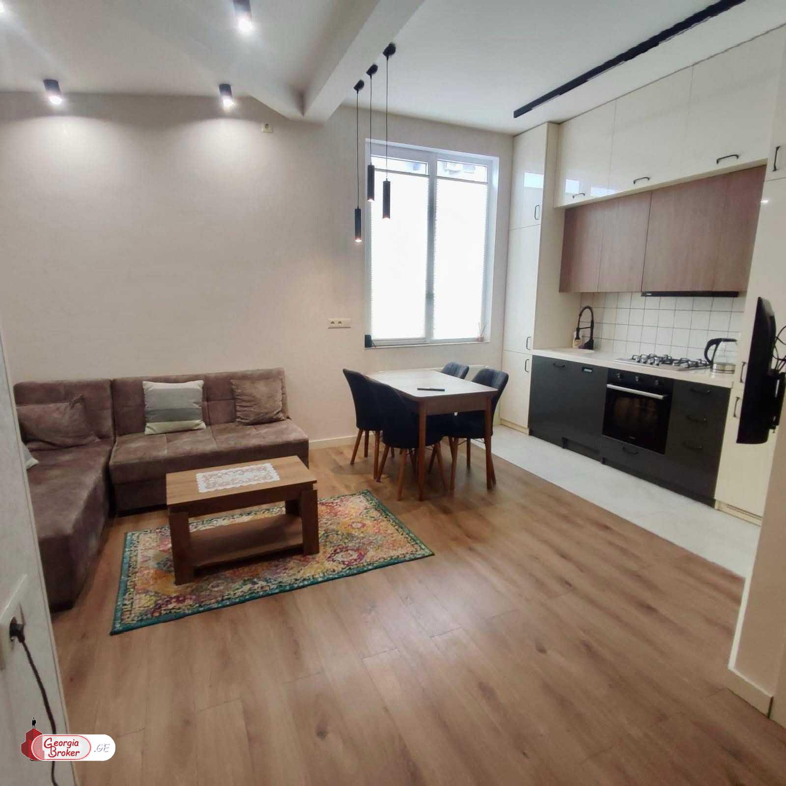 nearly repaired 3-room apartment for sale