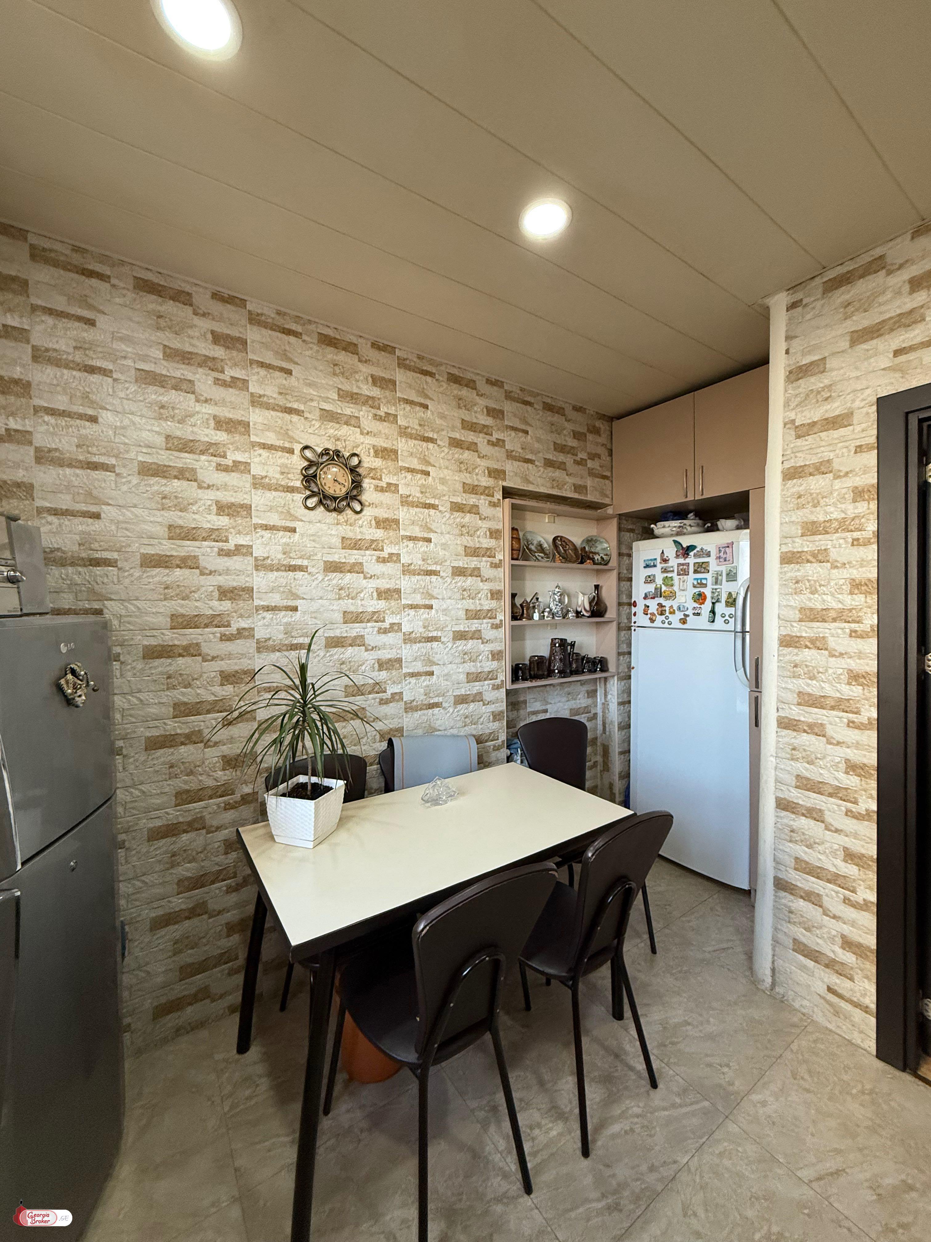 nearly repaired 4-room apartment for sale