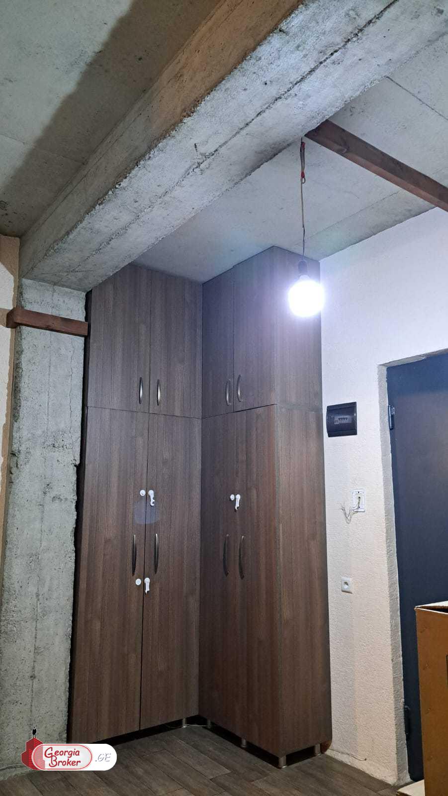 იყიდება ახალი გარემონტებული 3 ოთახიანი ბინა