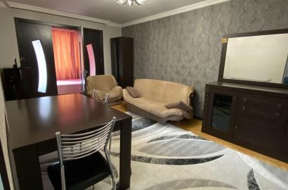 nearly repaired 4-room apartment for sale