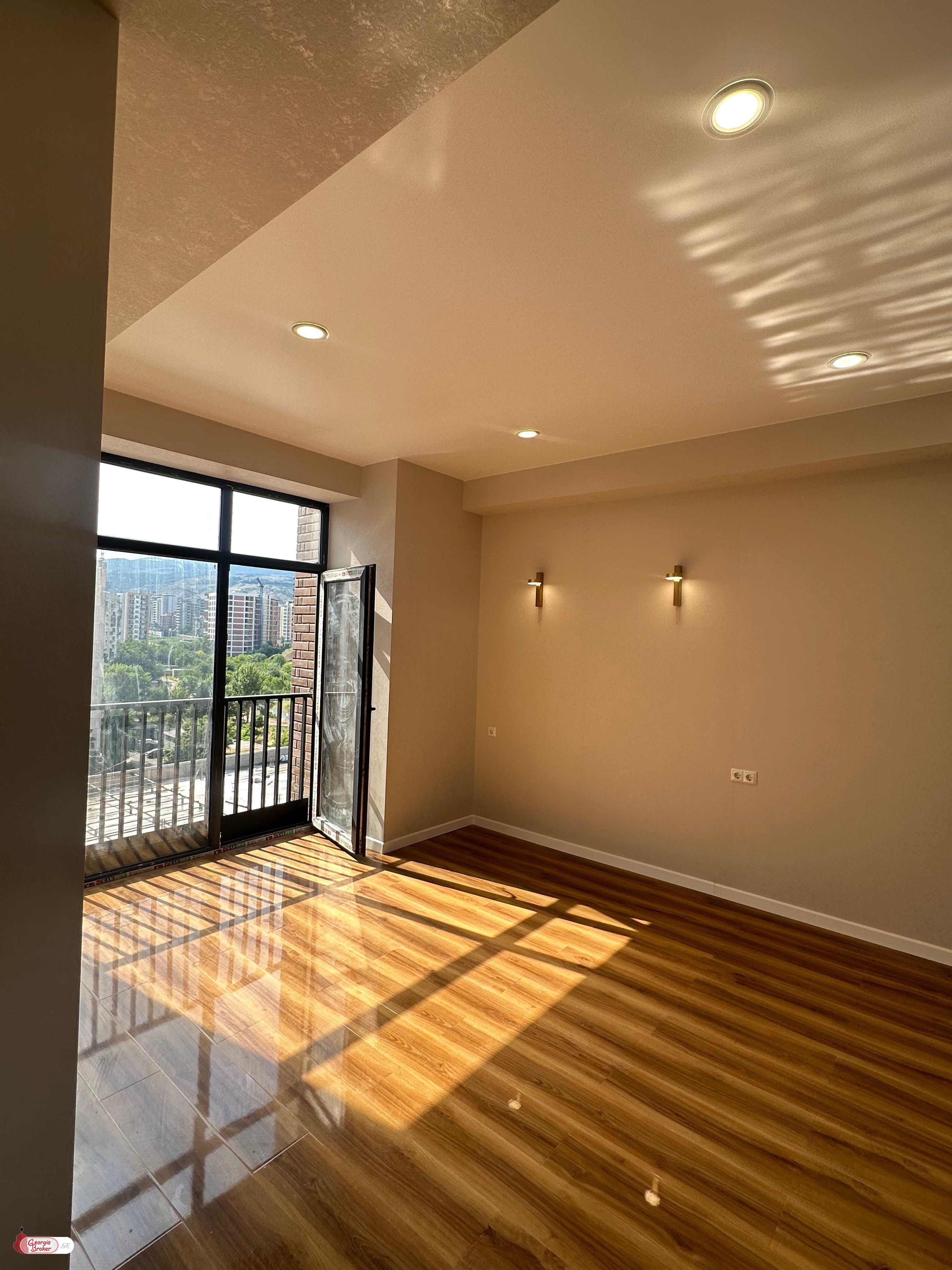 продается квартира с новым ремонтом 2-комнаты