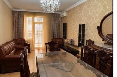 nearly repaired 4-room apartment for sale