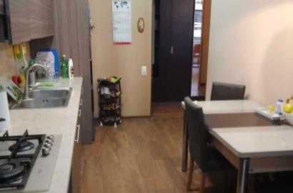 nearly repaired 5-room apartment for sale