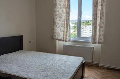 nearly repaired 3-room apartment for sale