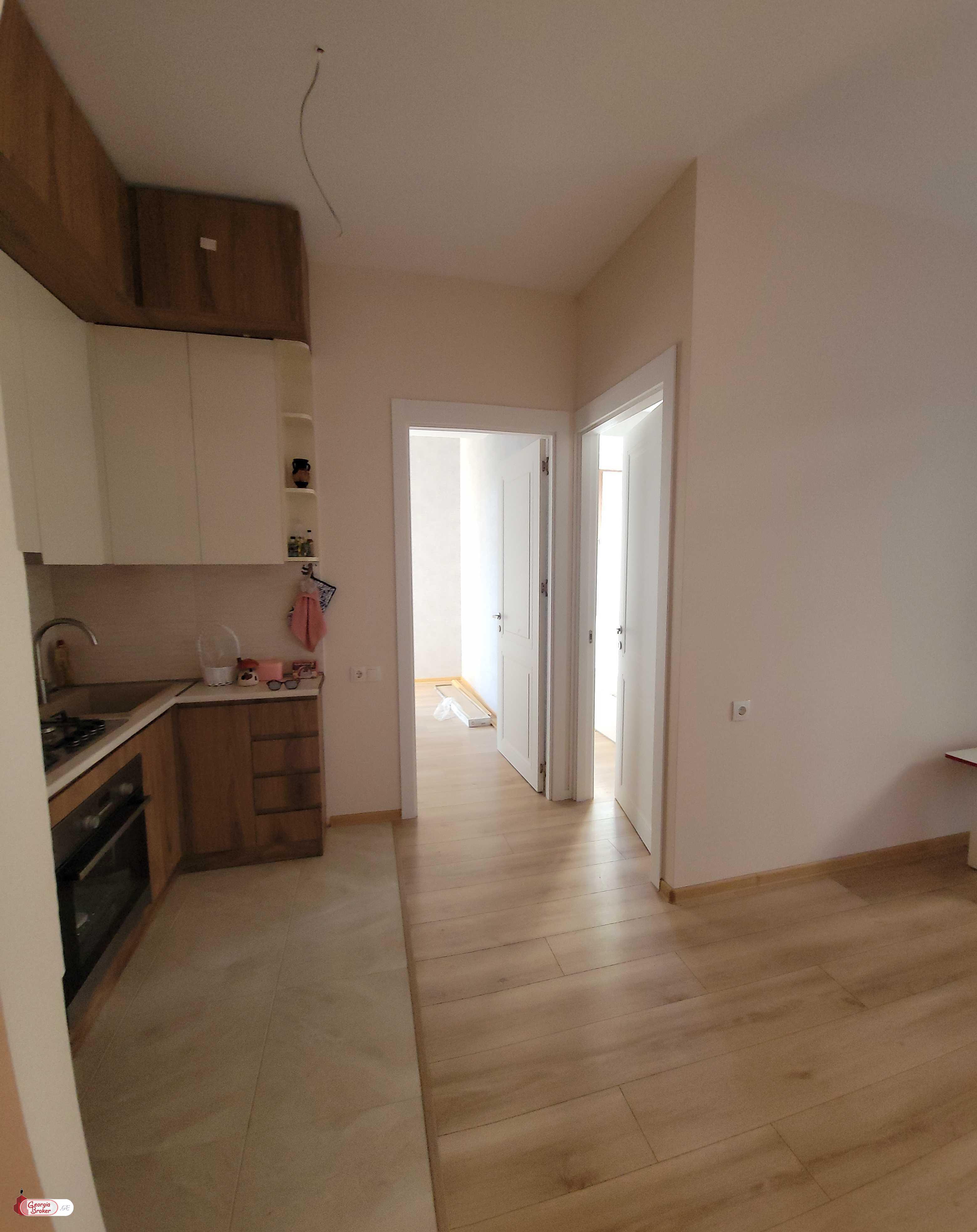 nearly repaired 3-room apartment for sale