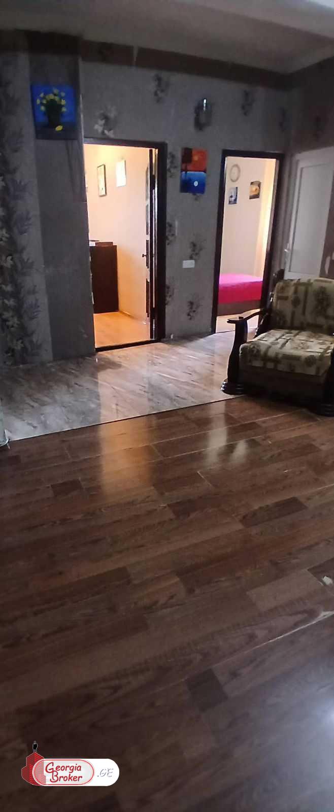 იყიდება ახალი გარემონტებული 3 ოთახიანი ბინა