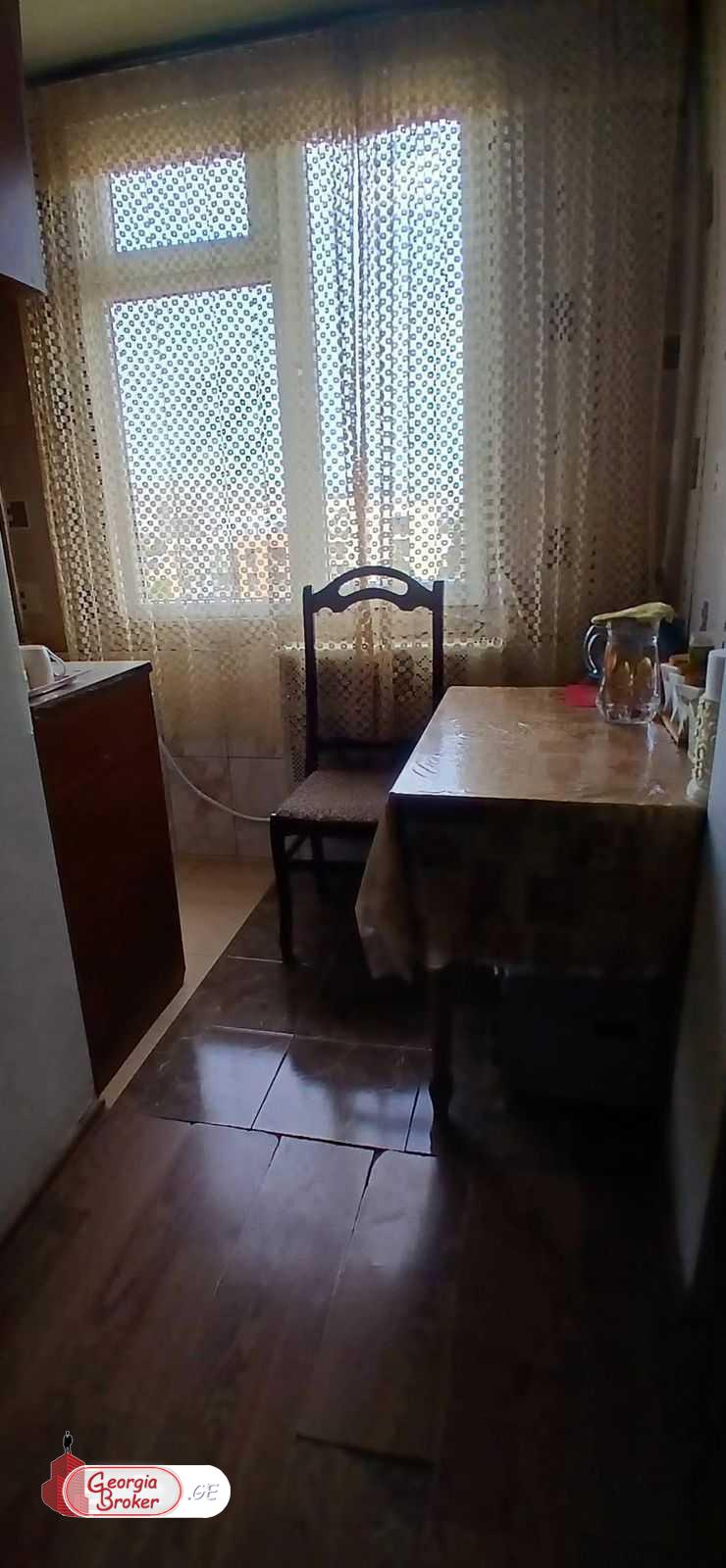 იყიდება ახალი გარემონტებული 3 ოთახიანი ბინა