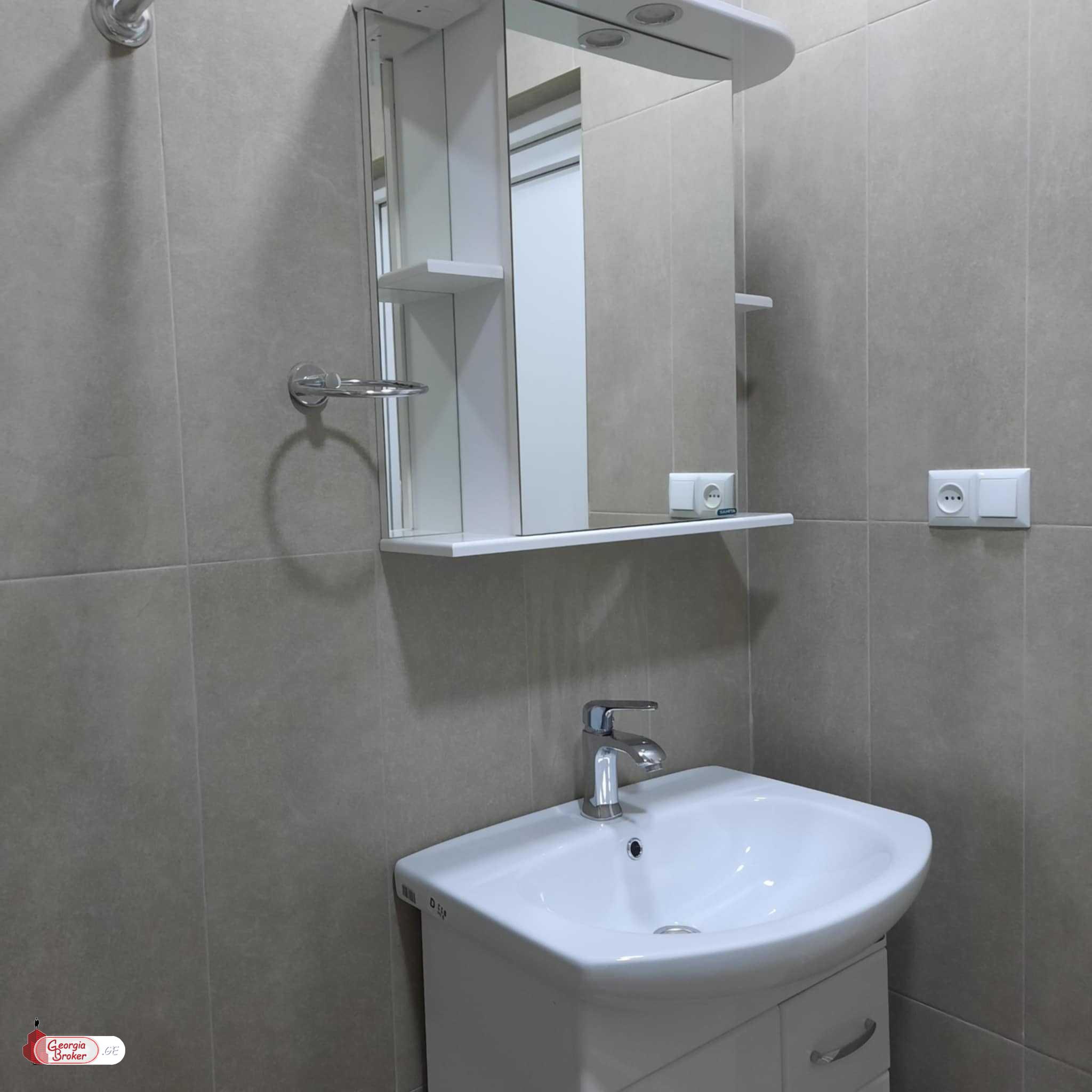 nearly repaired 4-room apartment for sale