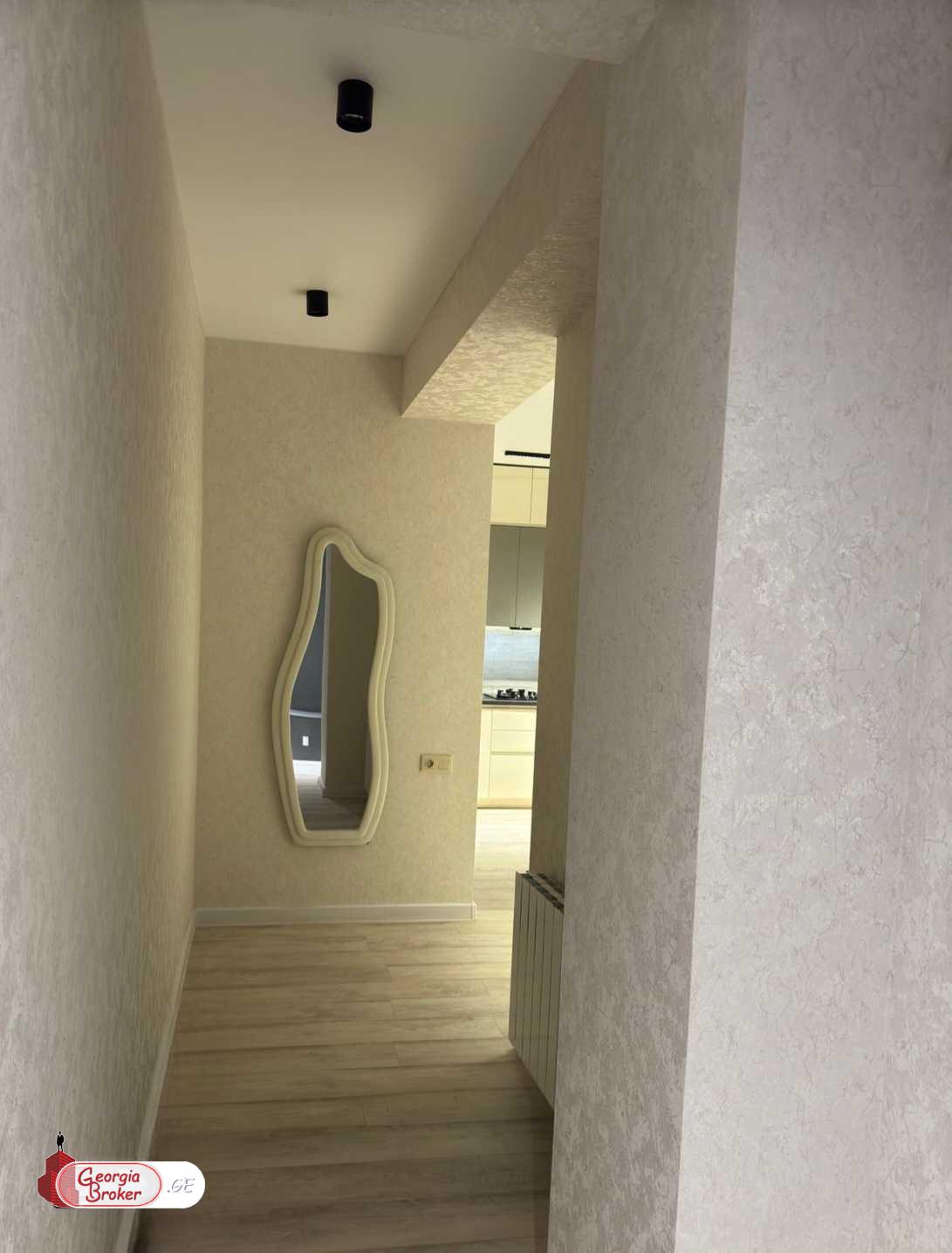 nearly repaired 3-room apartment for sale