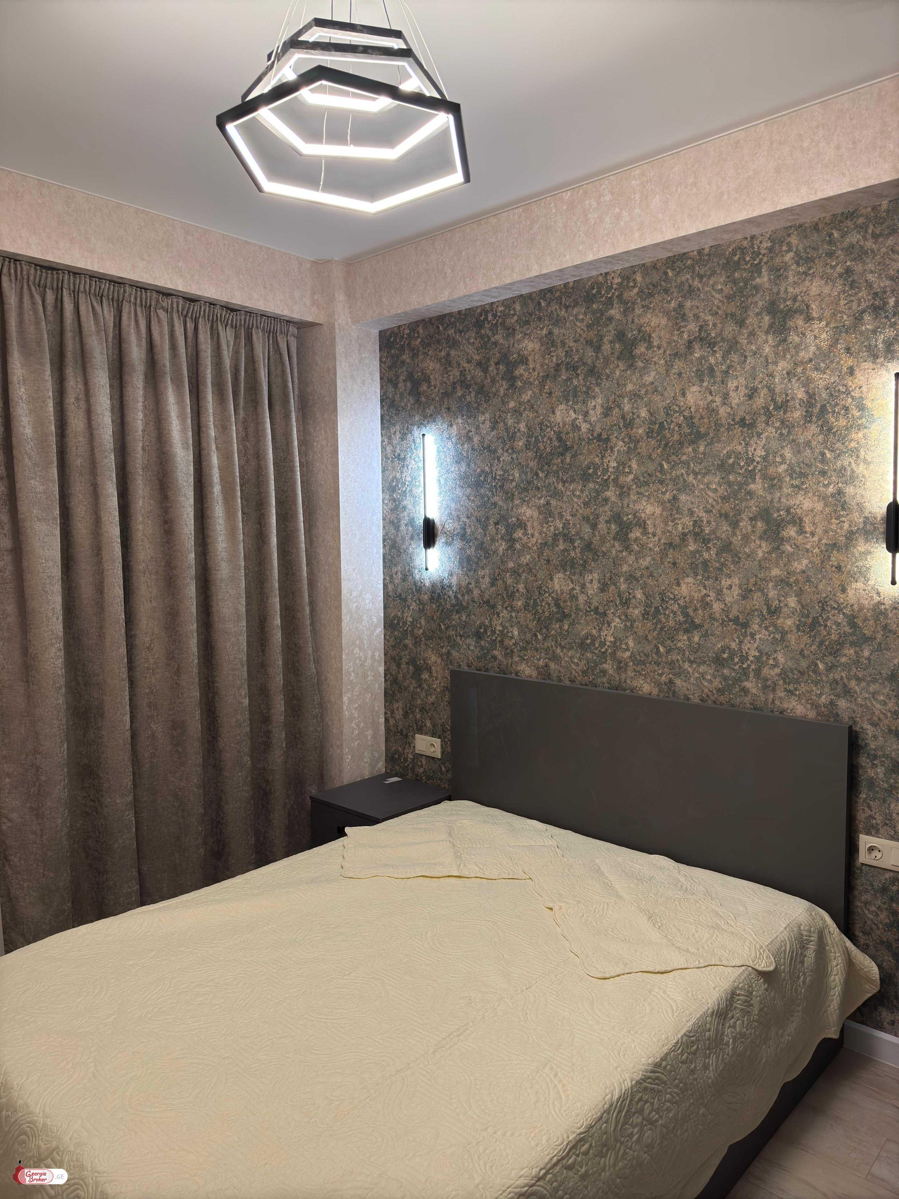 nearly repaired 3-room apartment for sale