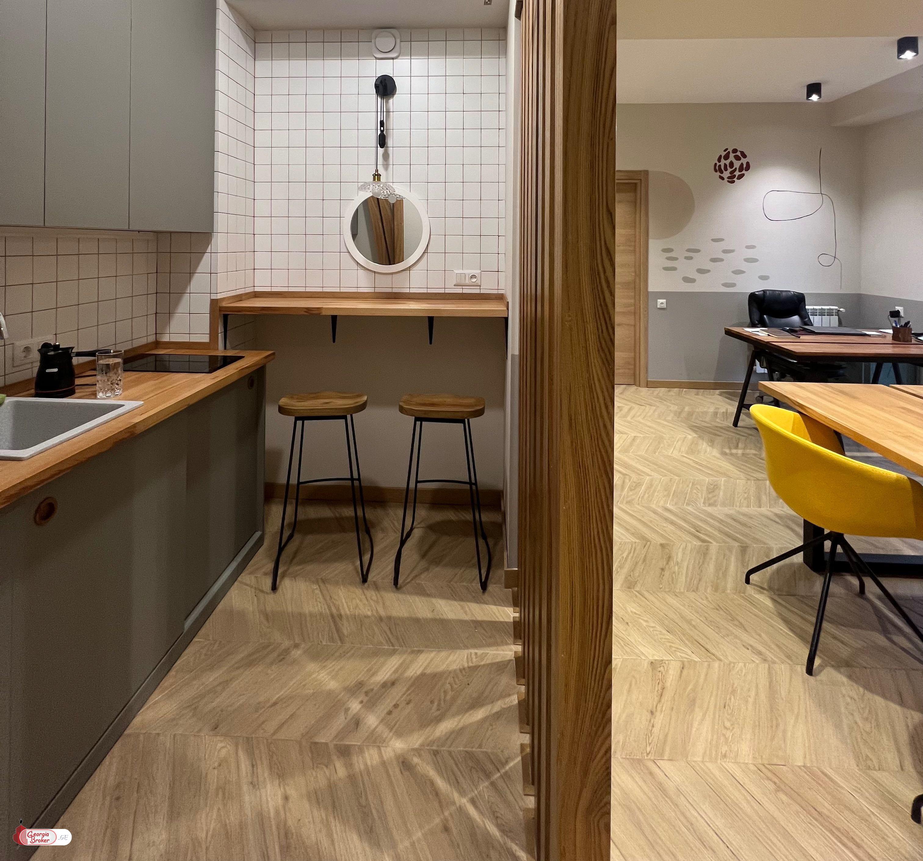 nearly repaired 2-room apartment for sale