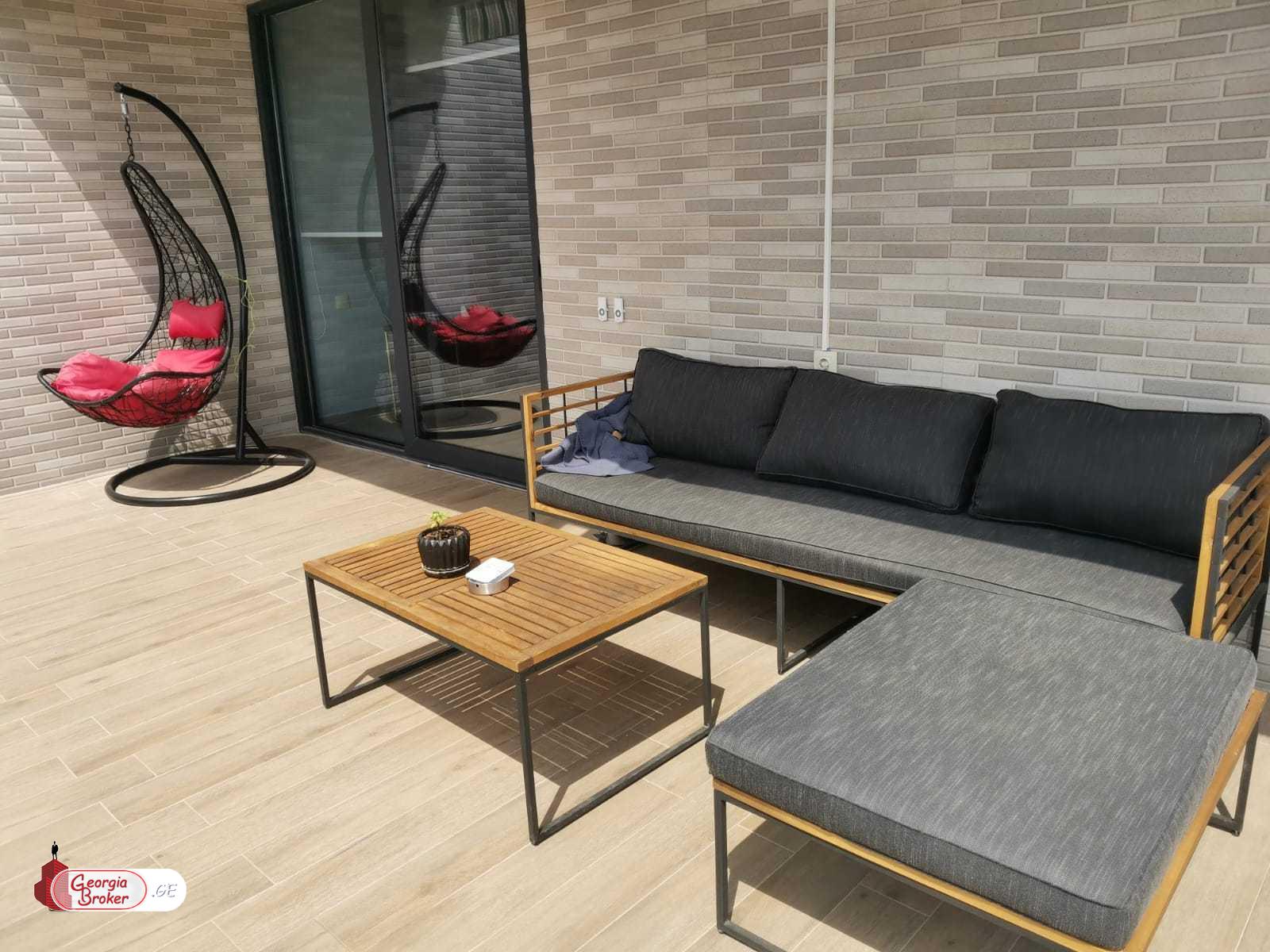 იყიდება ახალი გარემონტებული 3 ოთახიანი ბინა