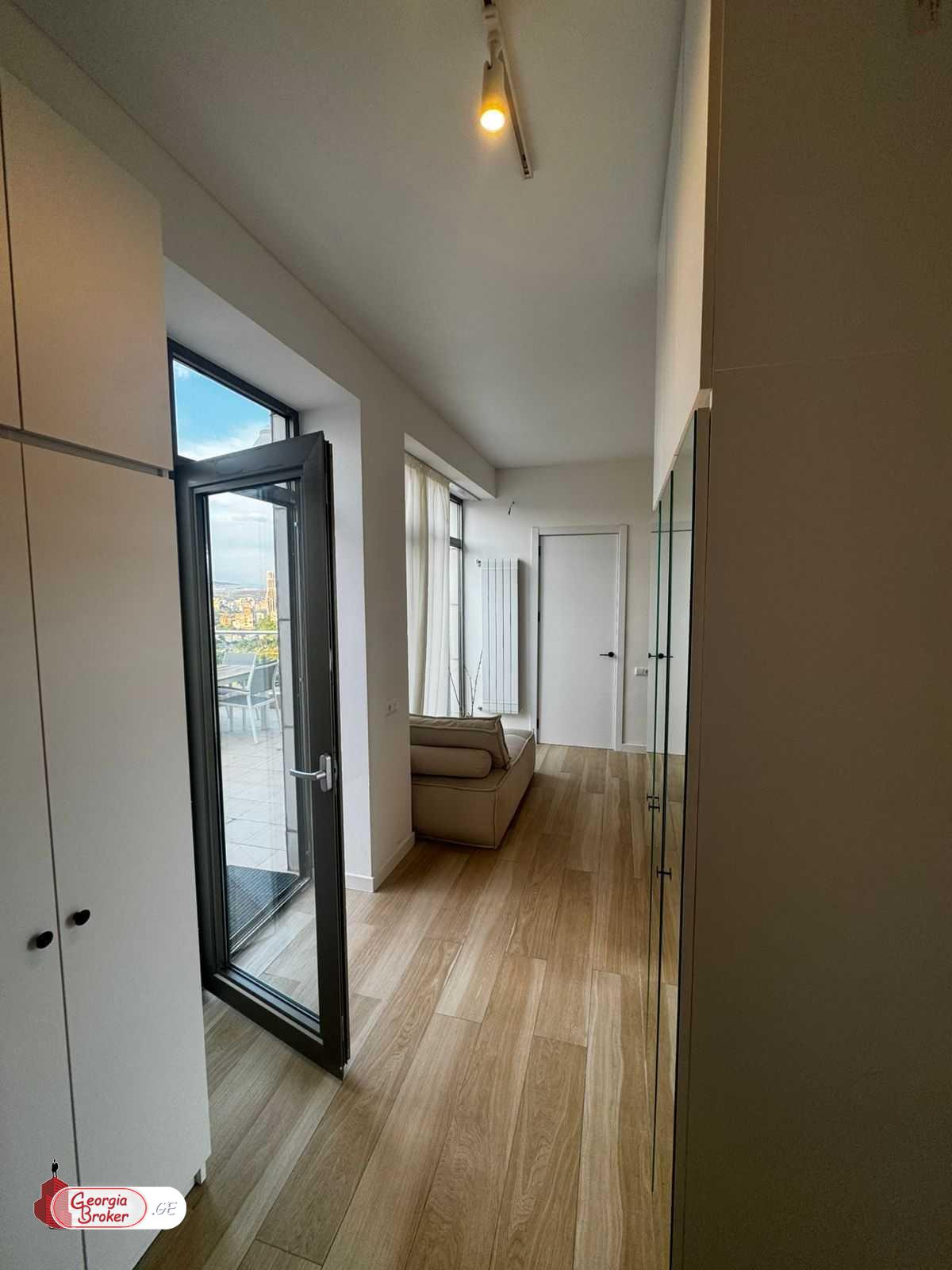 продается квартира с новым ремонтом 2-комнаты