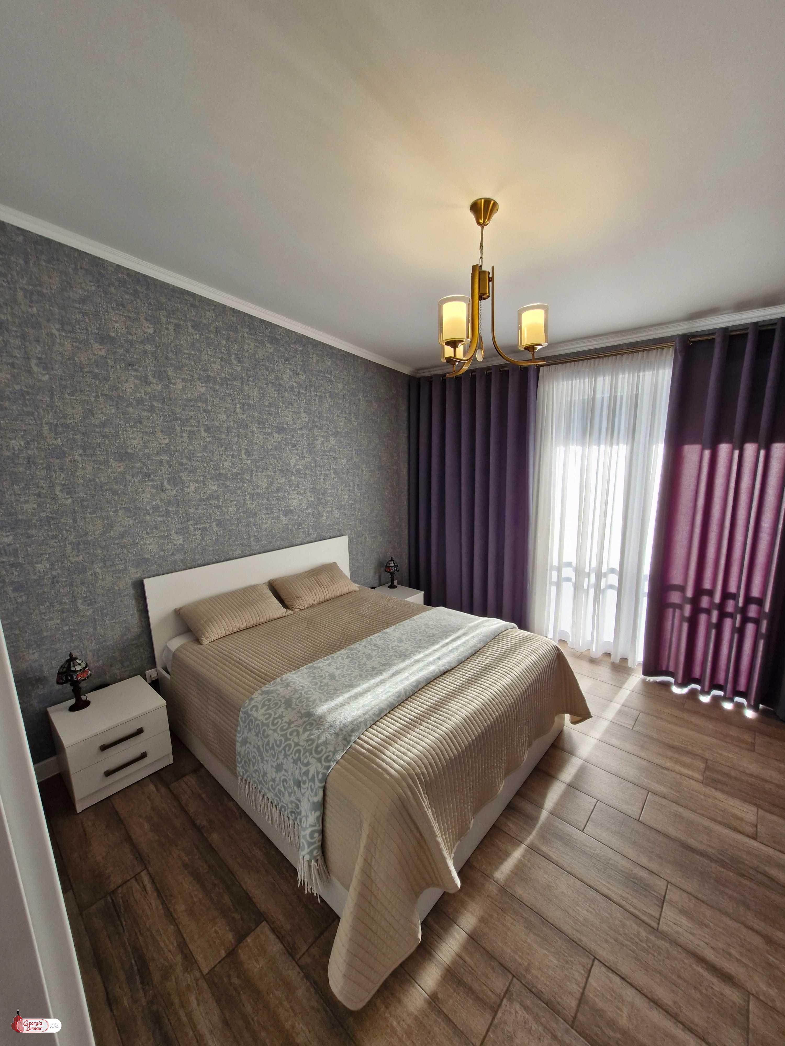 nearly repaired 3-room apartment for sale