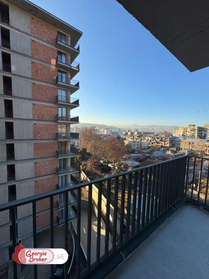 nearly repaired 3-room apartment for sale