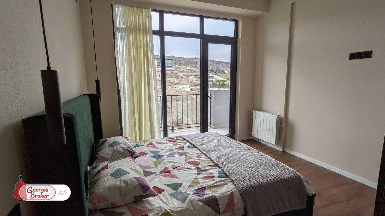 nearly repaired 3-room apartment for sale