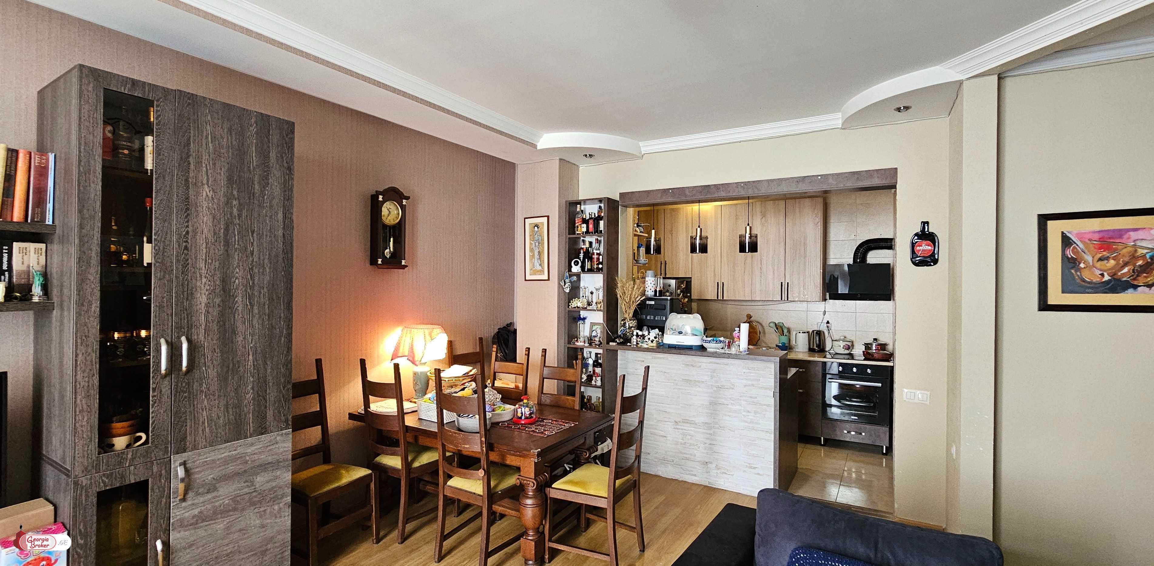 nearly repaired 3-room apartment for sale