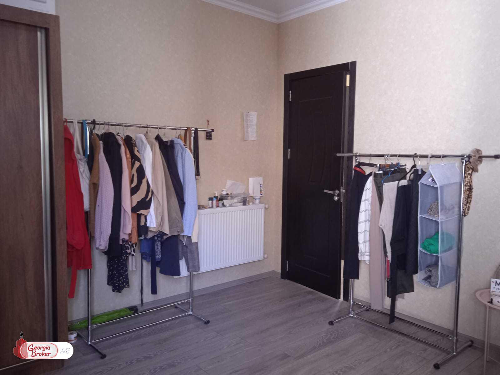 nearly repaired 4-room apartment for sale