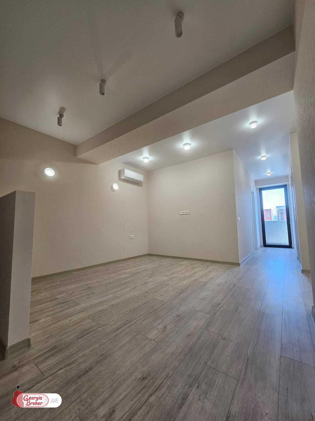 nearly repaired 3-room apartment for sale