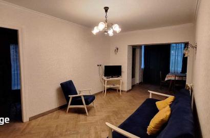 nearly repaired 3-room apartment for sale