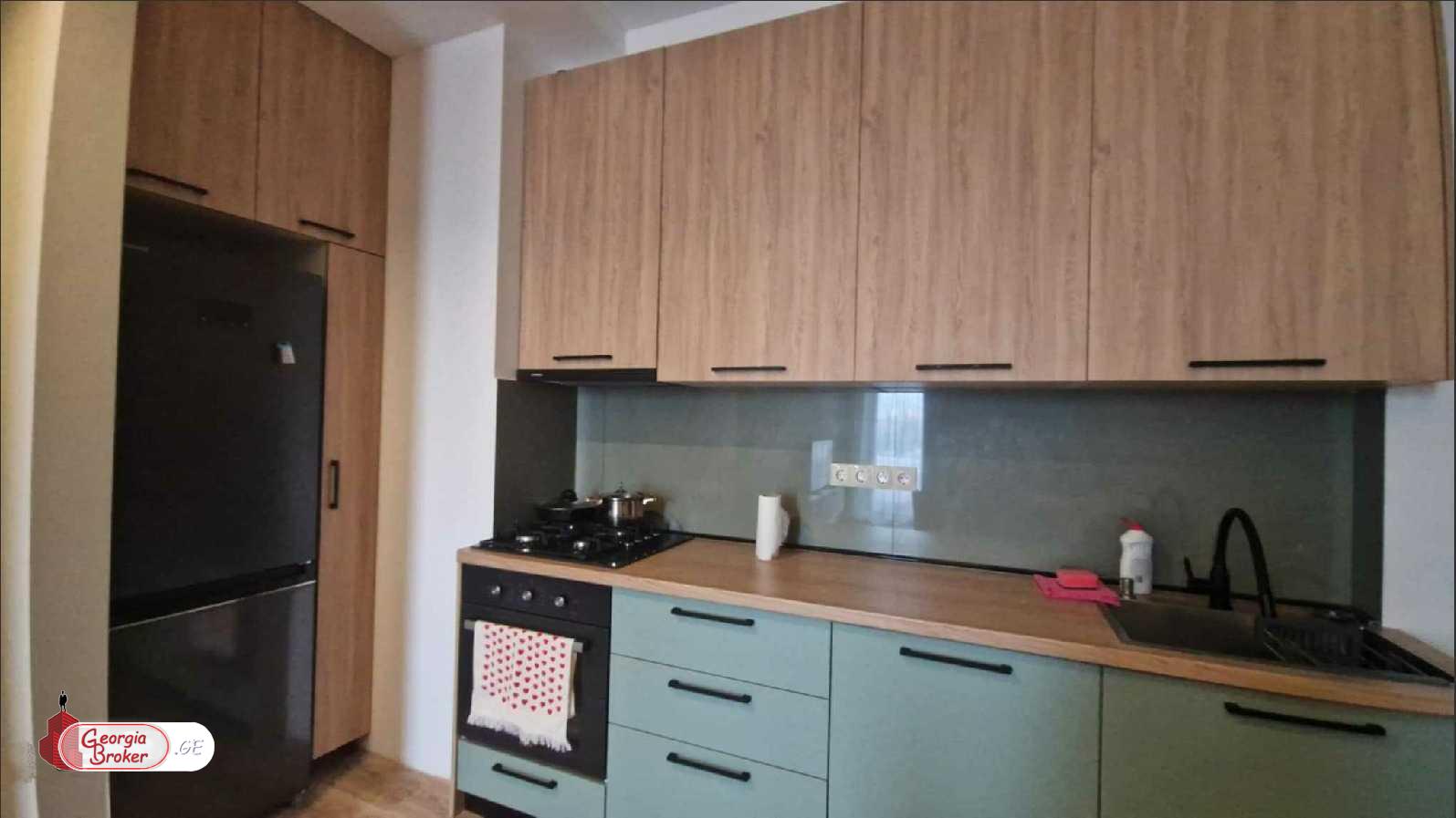 nearly repaired 2-room apartment for sale