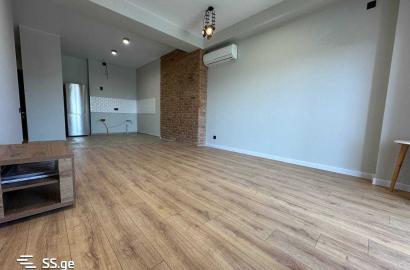 nearly repaired 2-room apartment for sale