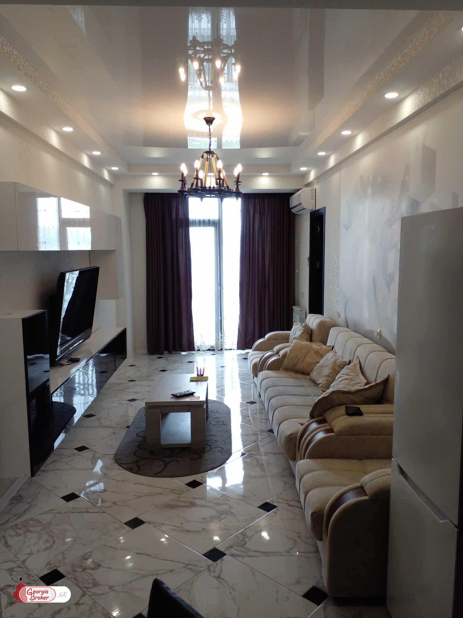 продается квартира с новым ремонтом 3-комнаты