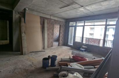 nearly repaired 3-room apartment for sale