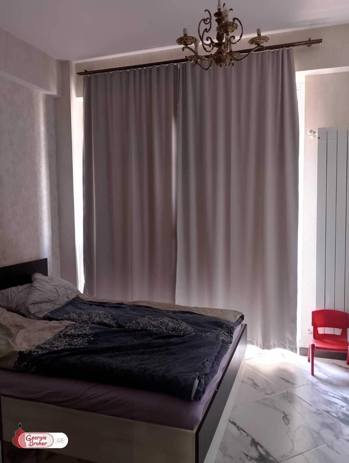 იყიდება ახალი გარემონტებული 4 ოთახიანი ბინა