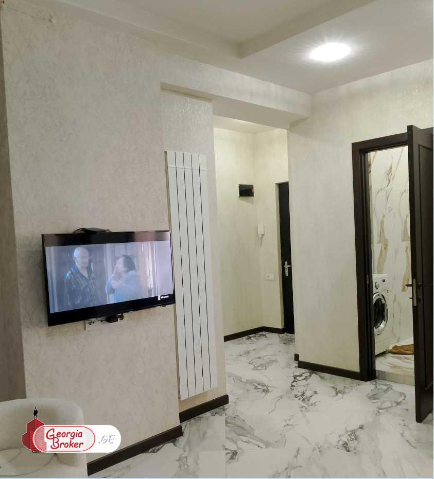 იყიდება ახალი გარემონტებული 4 ოთახიანი ბინა