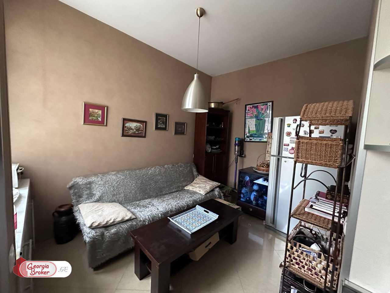 nearly repaired 4-room apartment for sale