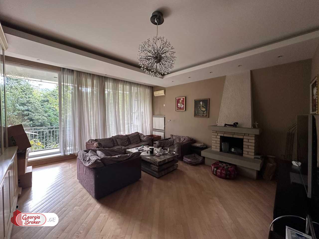 nearly repaired 4-room apartment for sale