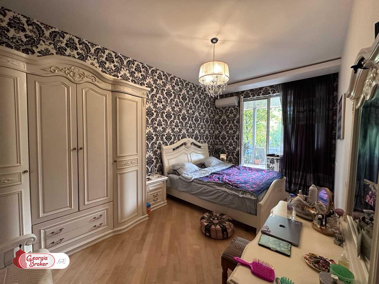 nearly repaired 4-room apartment for sale