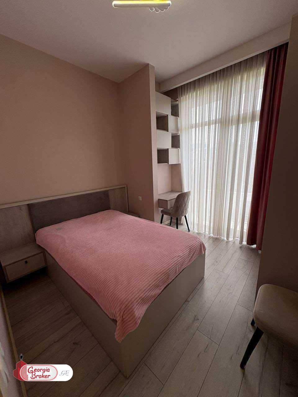 nearly repaired 3-room apartment for sale