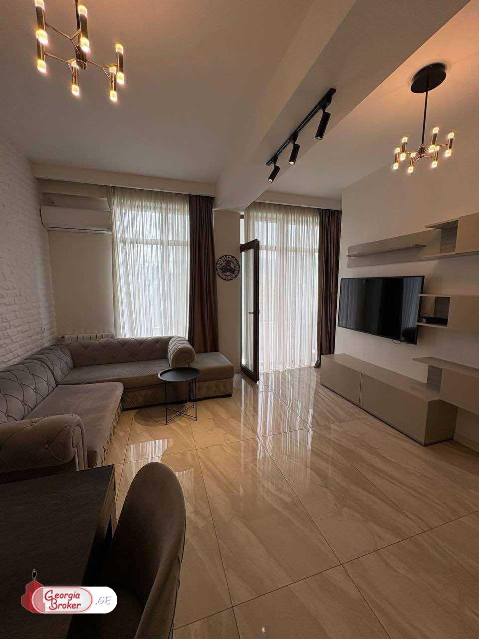 nearly repaired 3-room apartment for sale