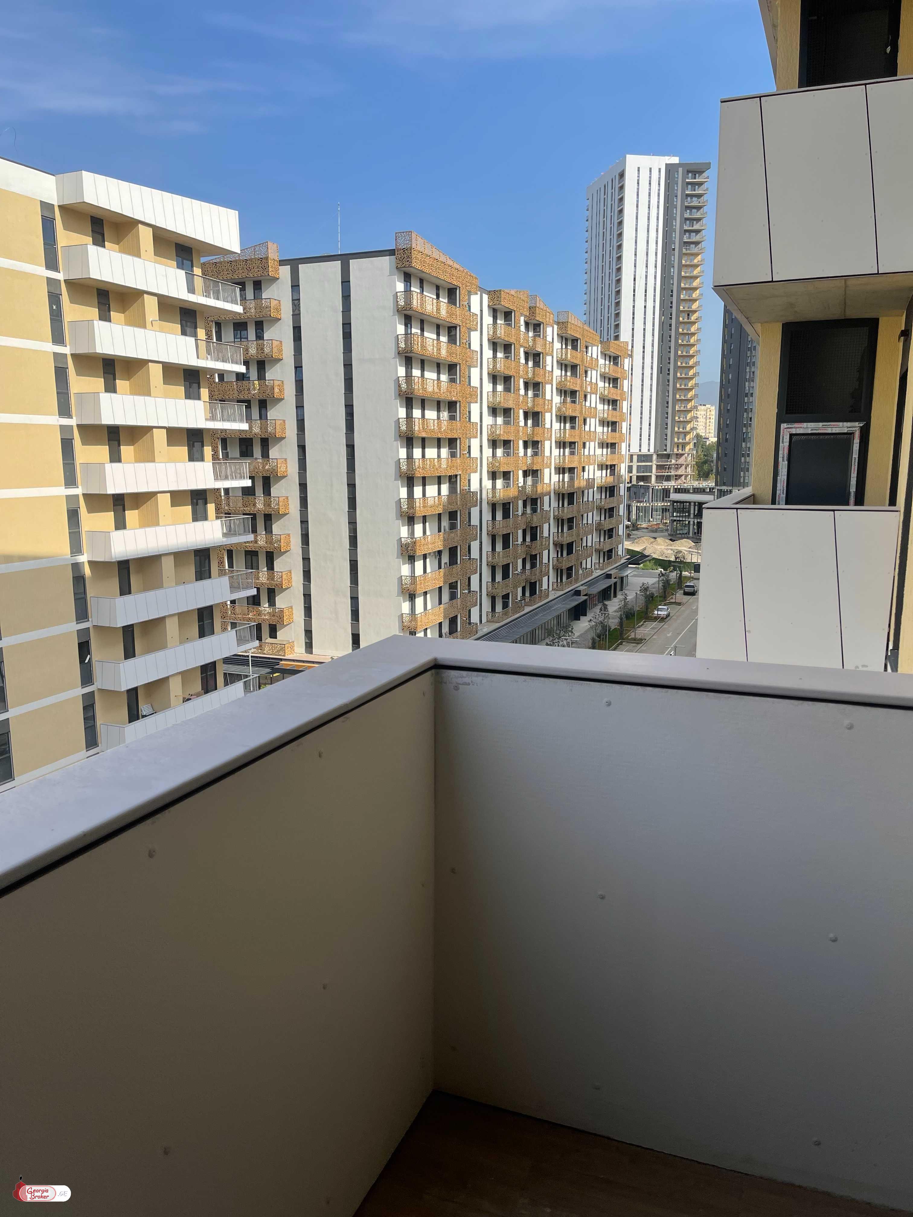 nearly repaired 2-room apartment for sale