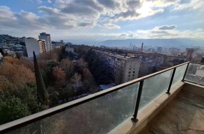 nearly repaired 3-room apartment for sale