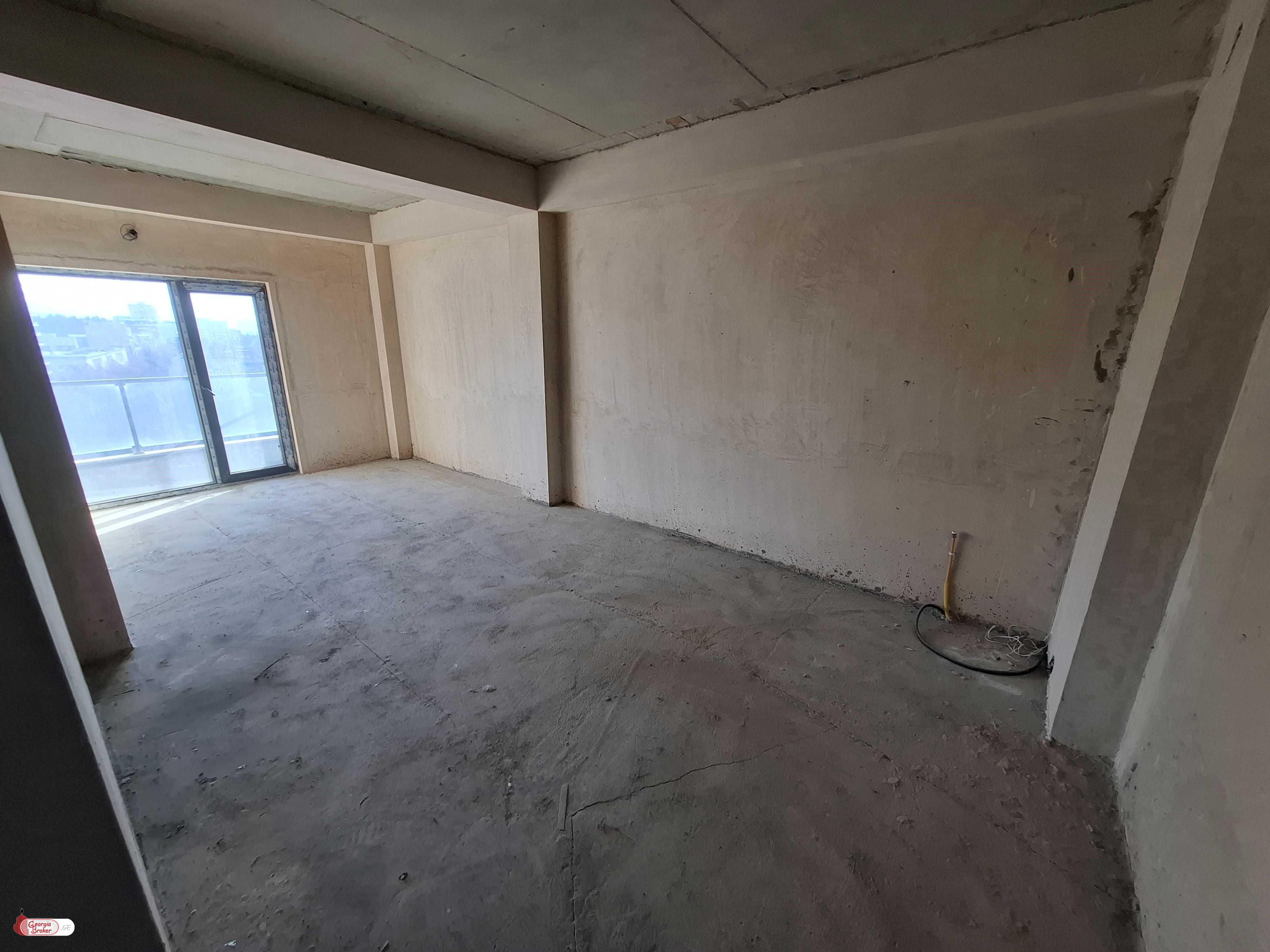 nearly repaired 3-room apartment for sale