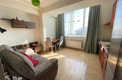 nearly repaired 3-room apartment for sale